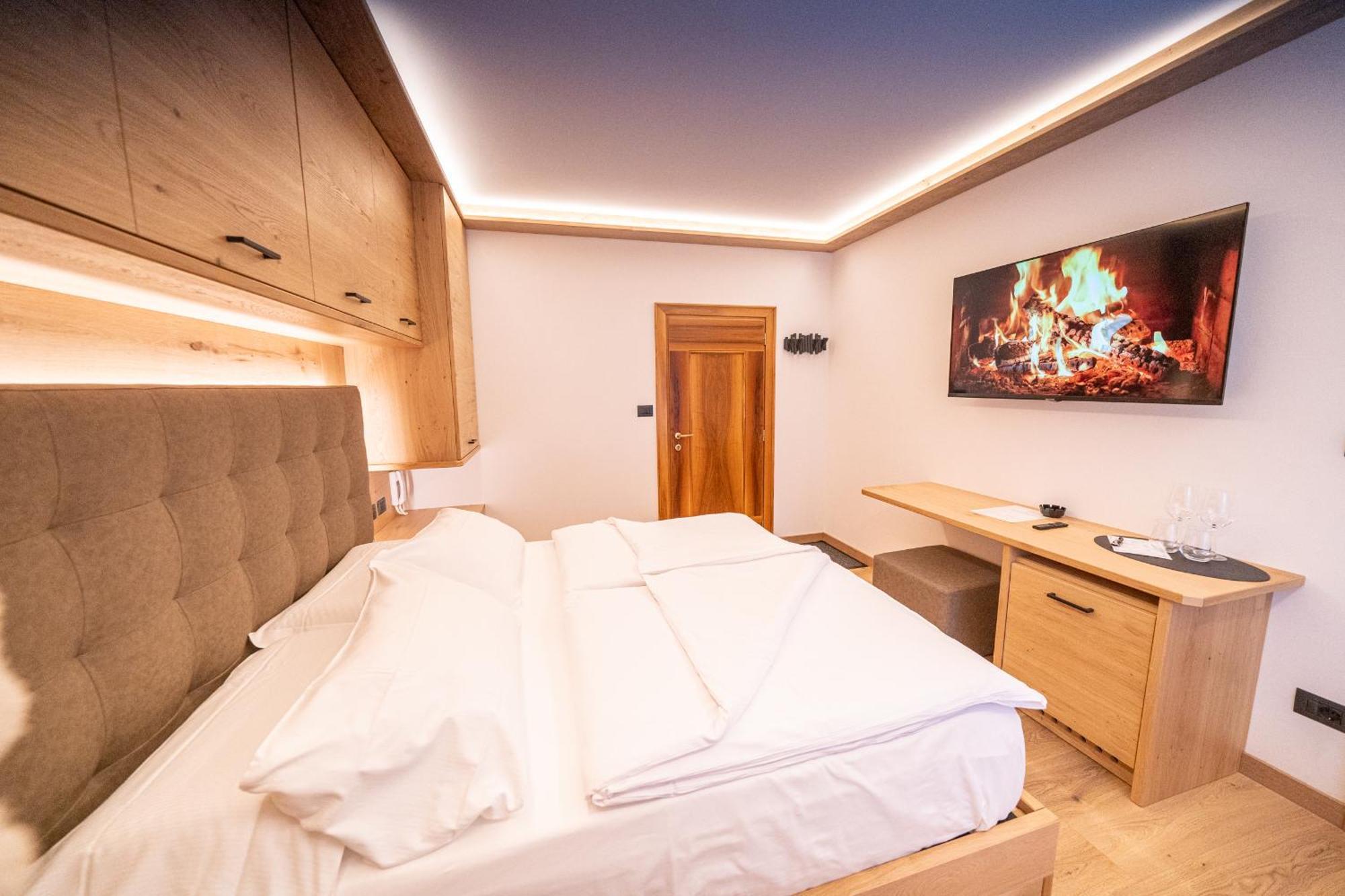 Hotel Fontana Sappada Buitenkant foto